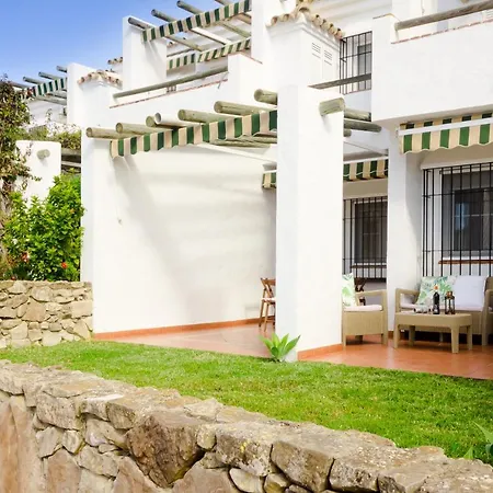 Laja Bermeja, Piscina Y Primera Linea De La Barrosa Chiclana de la Frontera